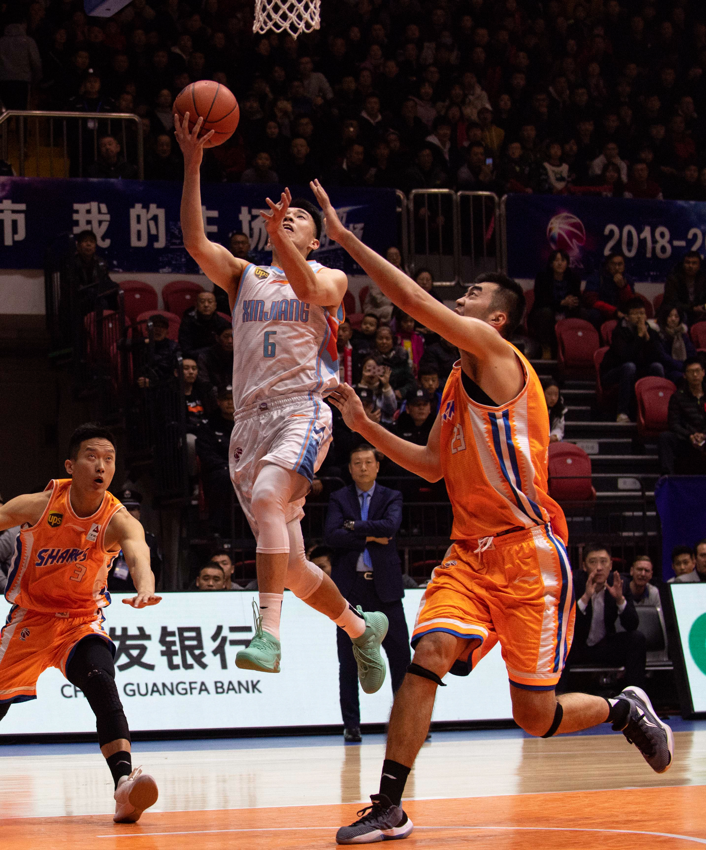 方式和跑动 方式和跑动