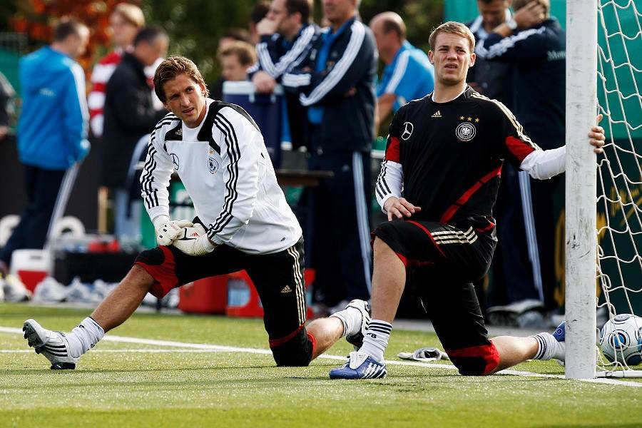 手在社交媒 手在社交媒