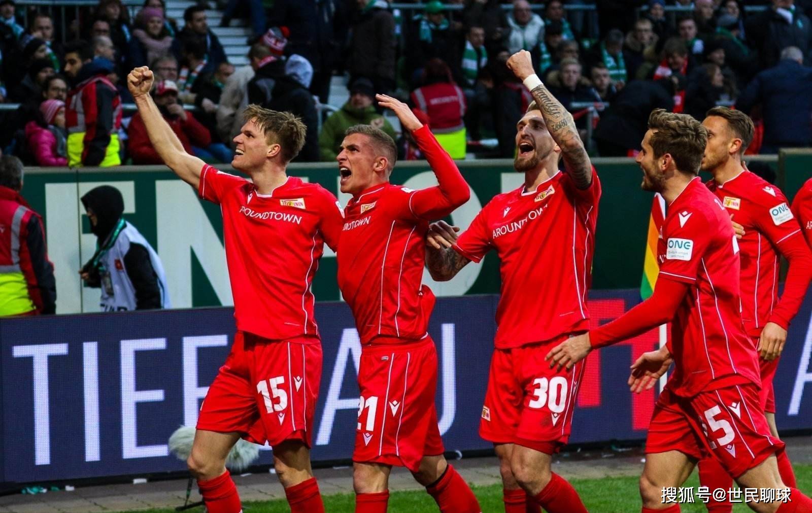 比分相持 比分相持